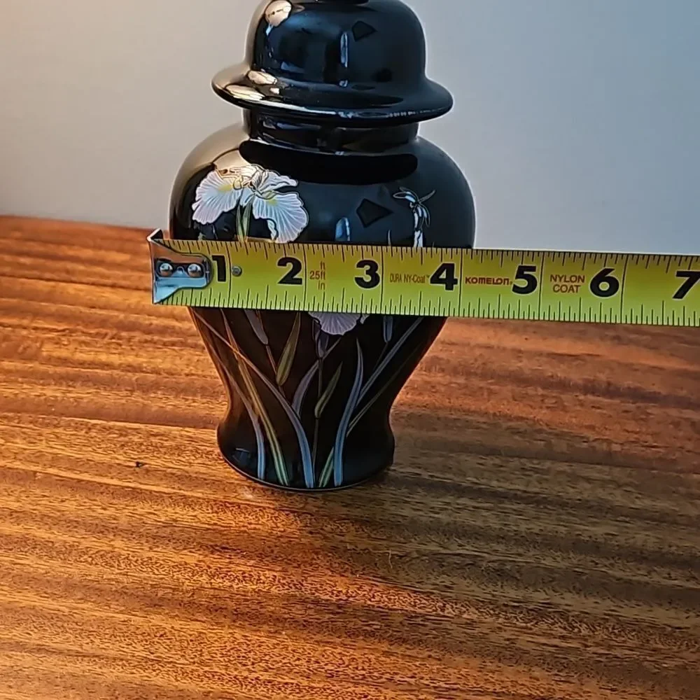 Vintage oriental black decorative jar with lid